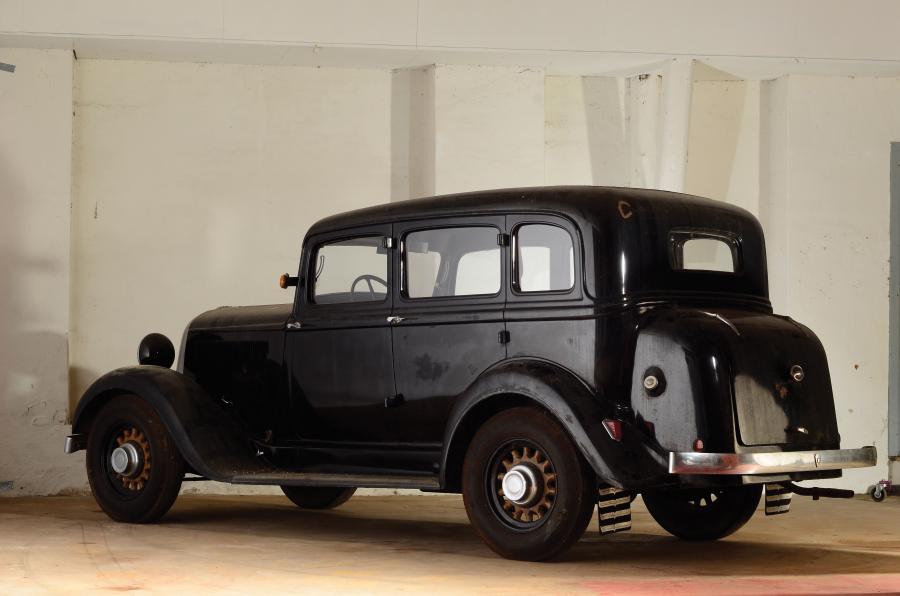  Plymouth Model PC 4-Door Sedan 1933 года  (фото 7 из 7)